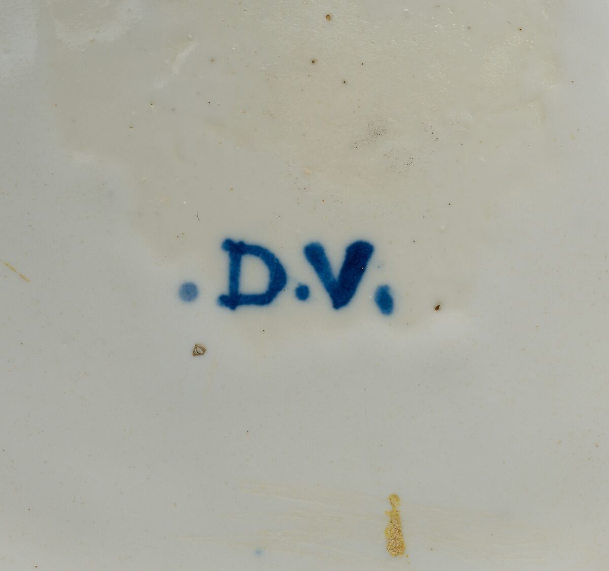 Plate, Villeroy (French, 1734/37–1748), Tin-glazed soft-paste porcelain decorated in polychrome enamels, French, Villeroy