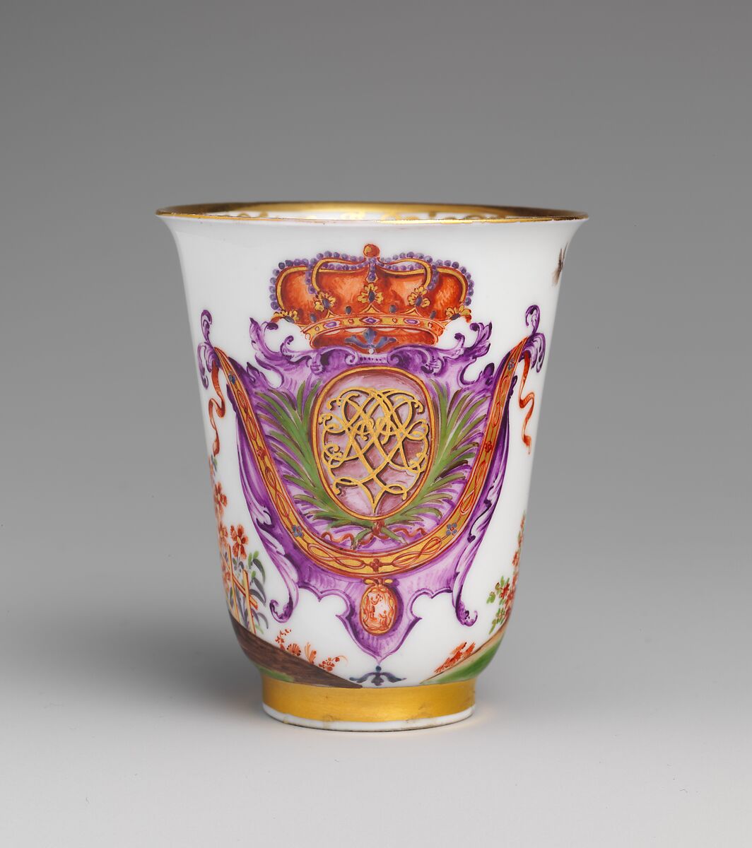 Beaker, Meissen Manufactory (German, 1710–present), Hard-paste porcelain decorated in polychrome enamels, gold, German, Meissen 