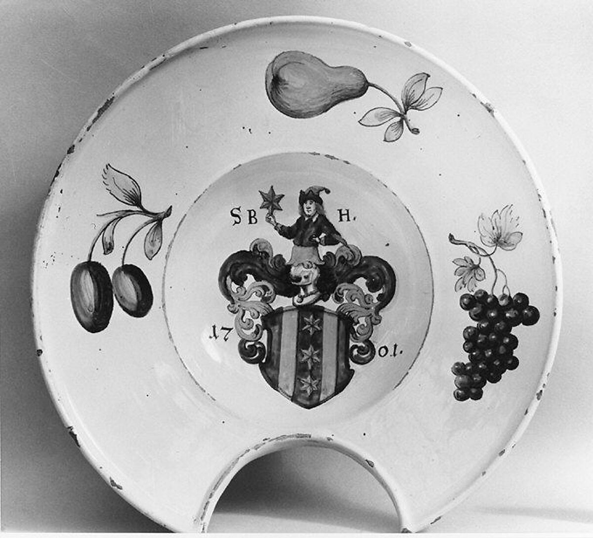 Barber's basin, Faience (tin-glazed earthenware), Swiss, Winterthur 