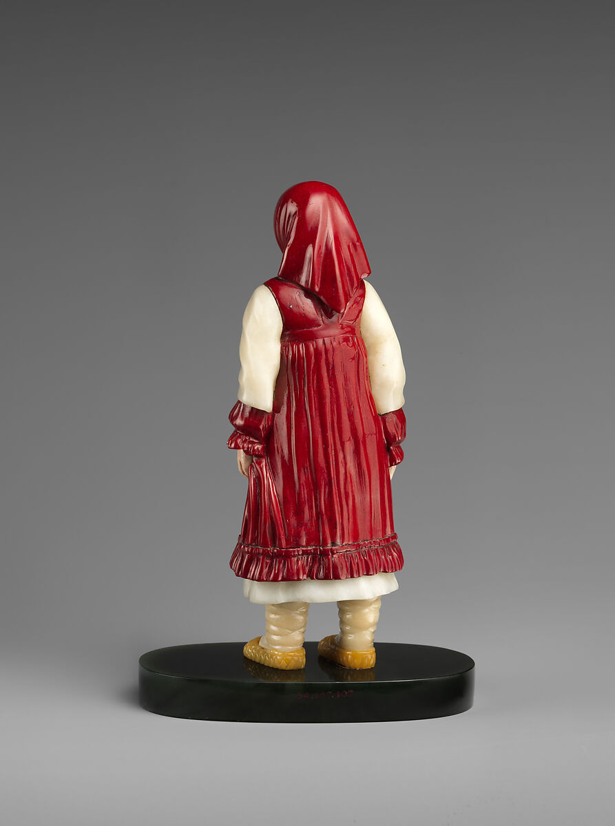 Russian peasant girl, Peter Carl Fabergé (1846–1920), Jasper, sapphire, purpurine, nephrite, jade, Russian, St. Petersburg