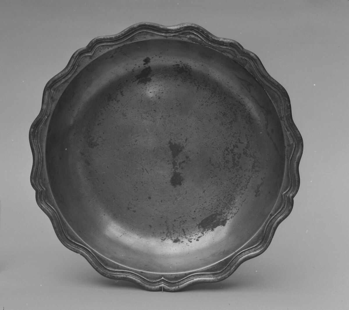 Dish, Jean-Jacques Bruckner (German, 1712–1795, master 1738), Pewter, German, Mulhausen 