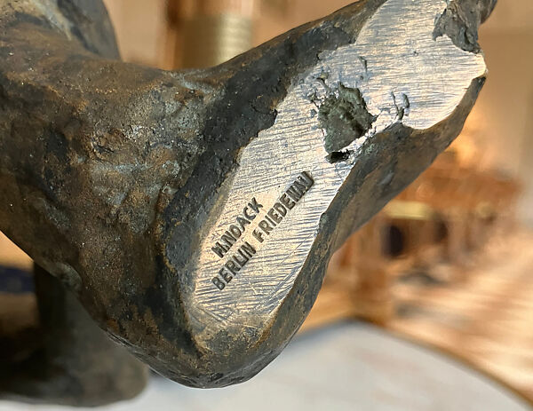 Seated statuette, Georg Kolbe (German, Waldheim 1877–1947 Berlin), Bronze, German, Berlin