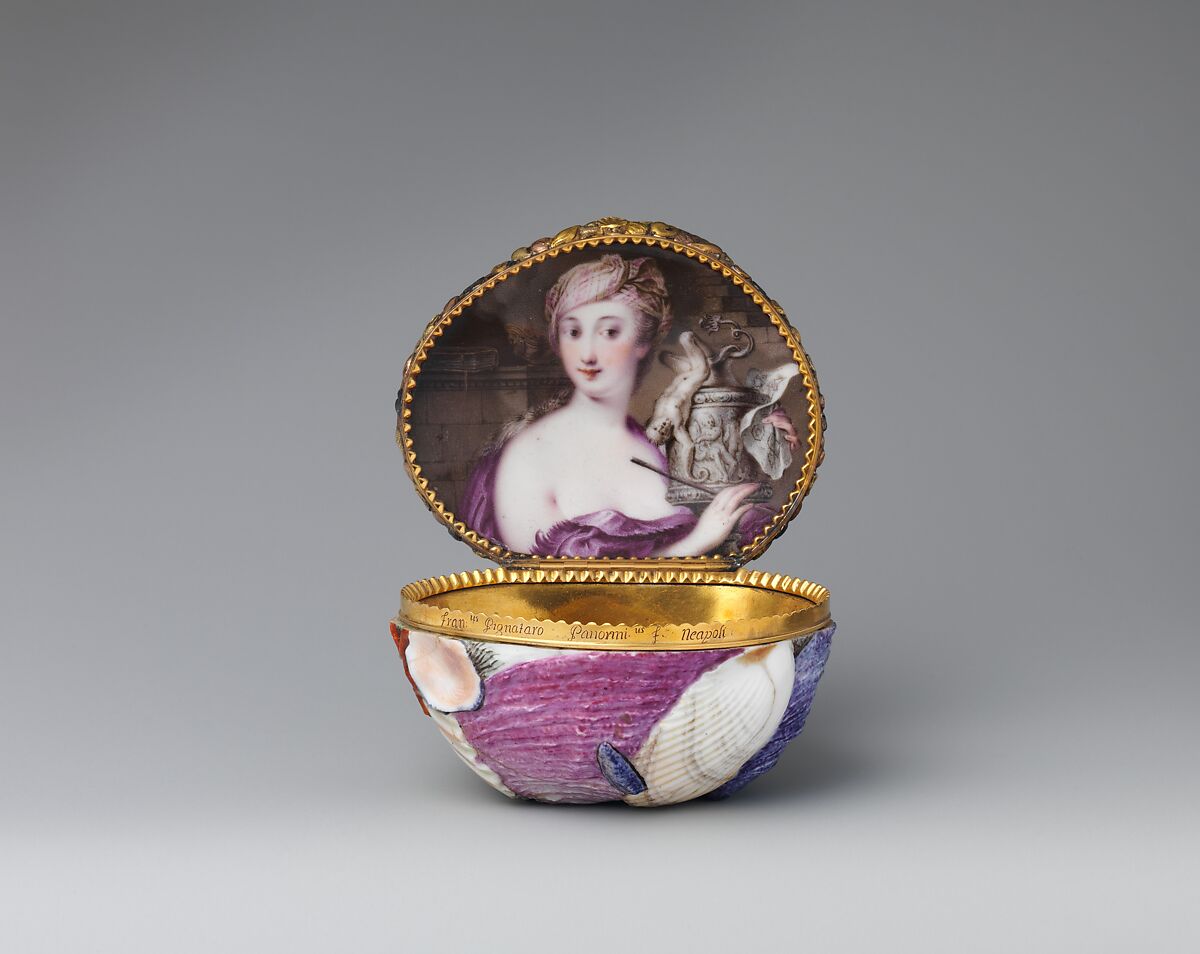 Snuffbox, Capodimonte Porcelain Manufactory (Italian, 1740/43–1759), Soft-paste porcelain decorated in polychrome enamels; gold mounts, Italian, Naples 