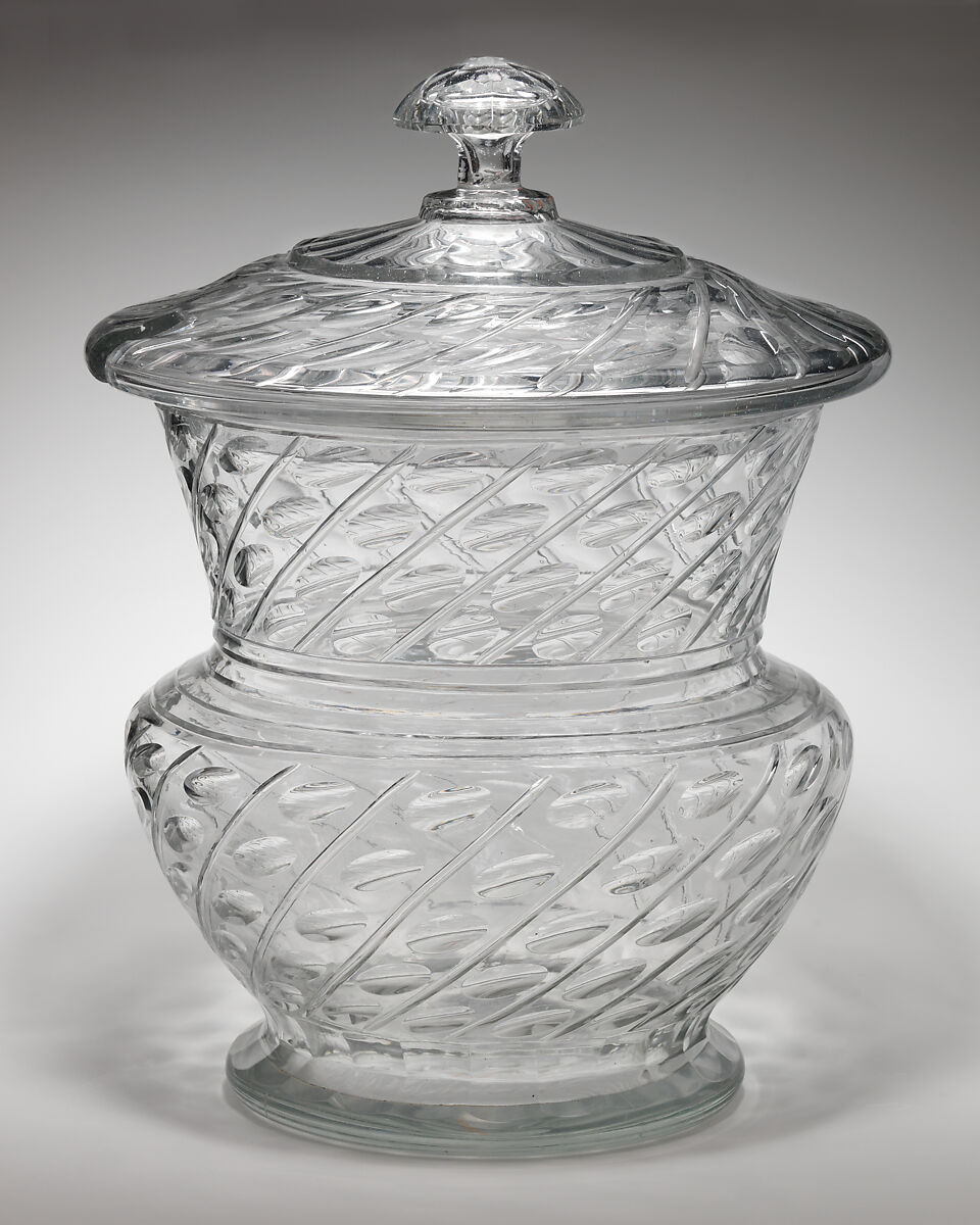 Punch bowl with cover, Glass, Irish 