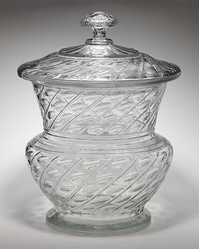 Punch bowl with cover