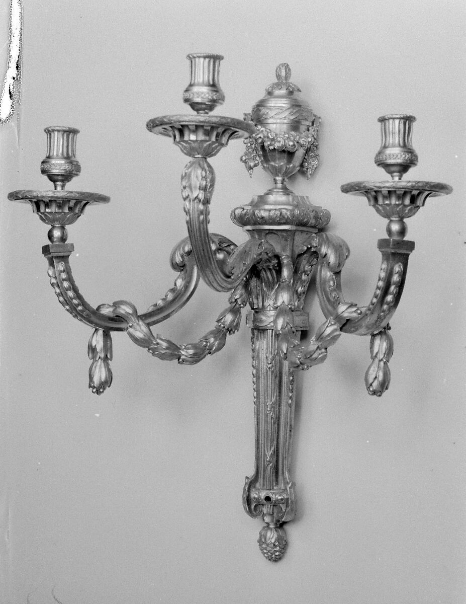 Set of six wall sconces, Gilt bronze, French