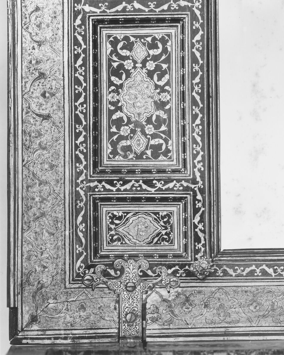 Casket (coffanetto or scrigno), Beechwood, Honduras rosewood veneer, partially gilded, painted and lacquered, gold powder, gold leaf, silver flakes, silver-gilt handle, Italian, Venice