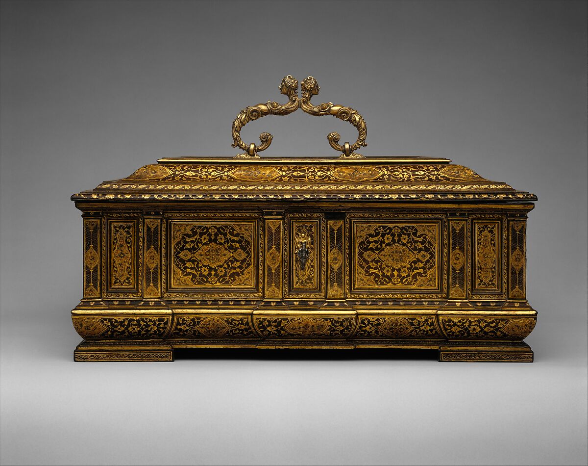 Casket (coffanetto or scrigno), Beechwood, Honduras rosewood veneer, partially gilded, painted and lacquered, gold powder, gold leaf, silver flakes, silver-gilt handle, Italian, Venice 