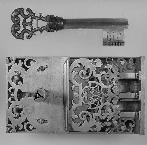 Coffer lock and key