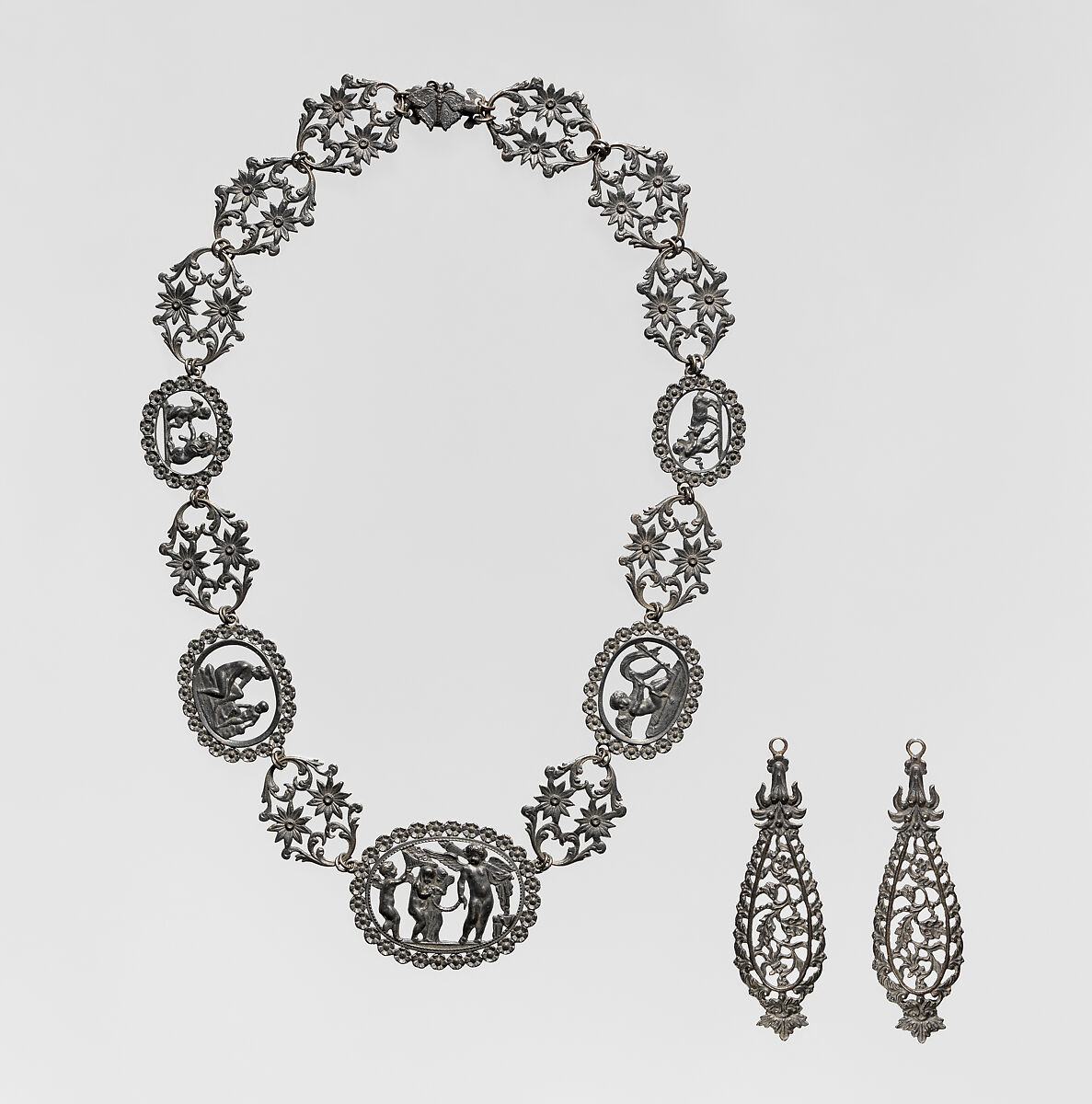 Pair of earrings (part of a set), Iron, German