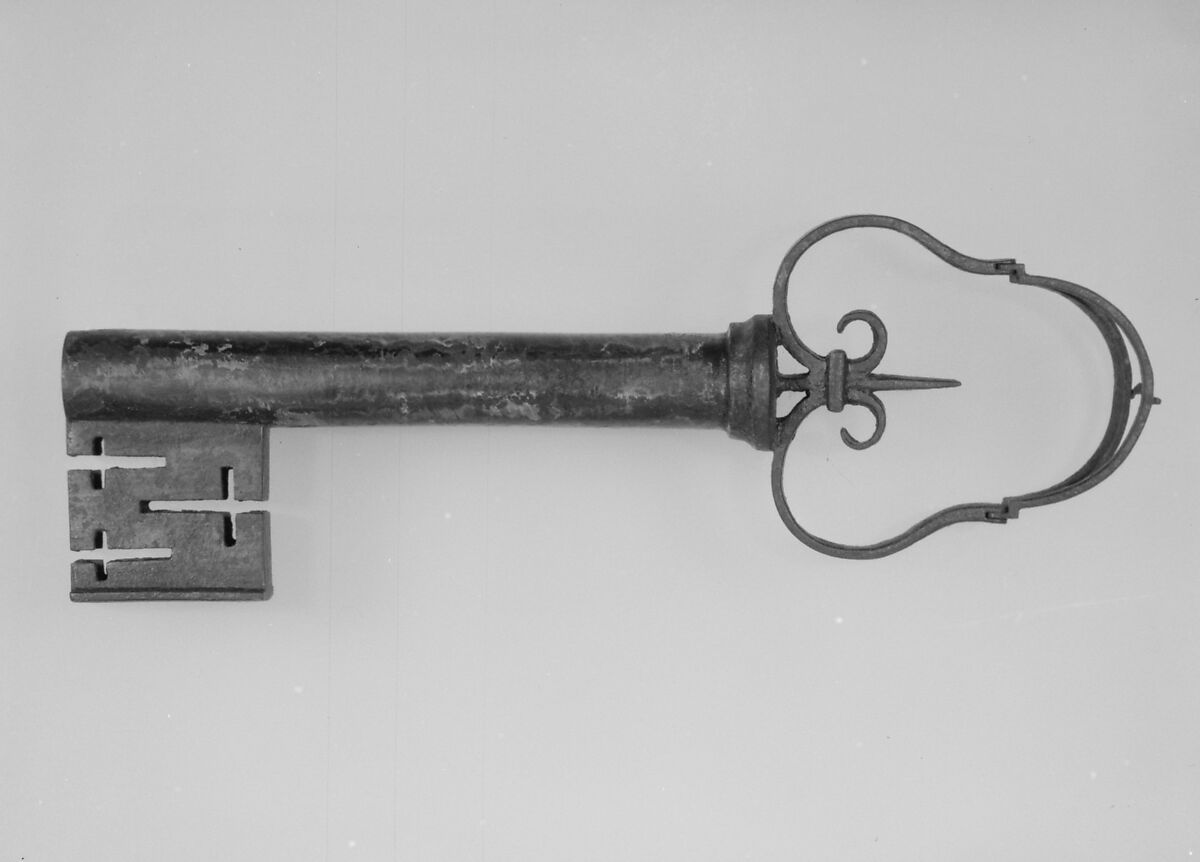 Shop sign in the form of a key, Iron, French 