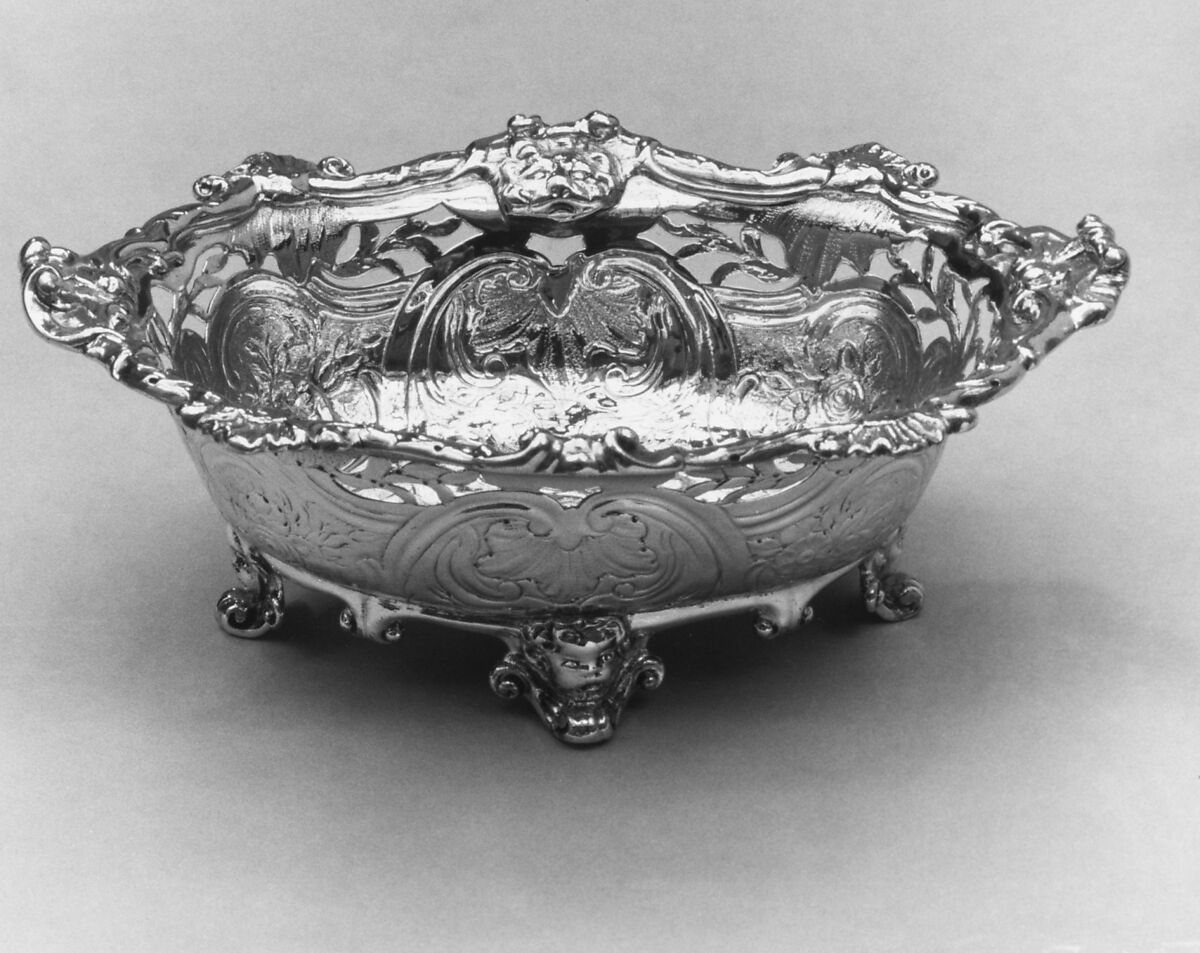 Dish, Paul de Lamerie (British, 1688–1751, active 1712–51), Silver, British, London 