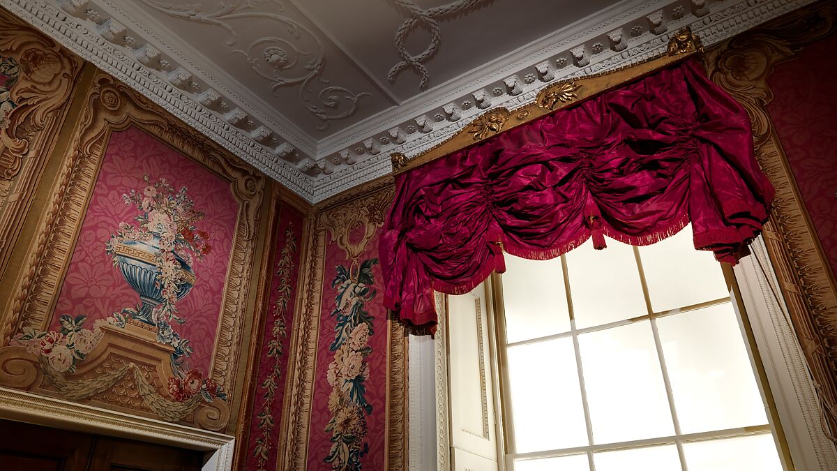 Two overdoor panels with vases, General conception by Jacques Germain Soufflot (French, Irancy 1713–1780 Paris), Wool, silk (22-24 warps per inch, 9–10 per cm.), French, Paris