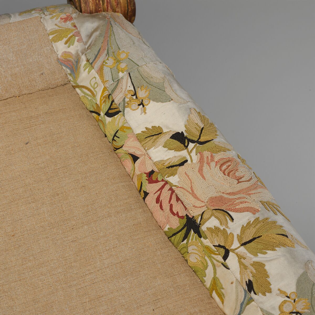 Armchair (Fauteuil à la reine) (one of a pair) (part of a set), Georges Jacob (French, Cheny 1739–1814 Paris), Carved and gilded walnut; embroidered silk satin, French, Paris