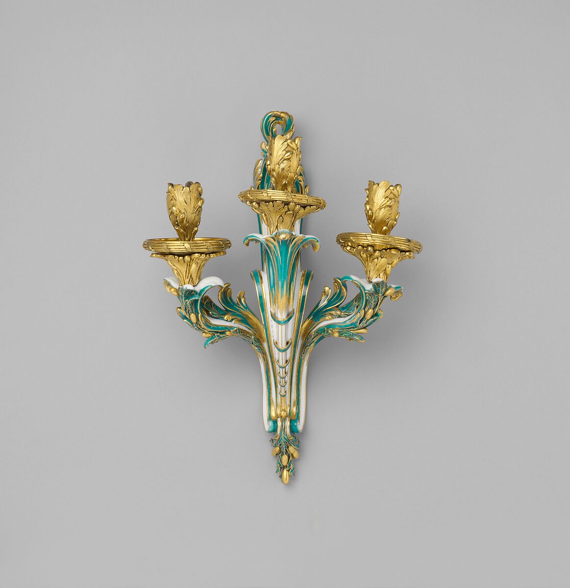 Wall sconce (bras de cheminée) (one of a pair), Sèvres Manufactory (French, 1740–present), Soft-paste porcelain, gilt bronze, French, Sèvres 