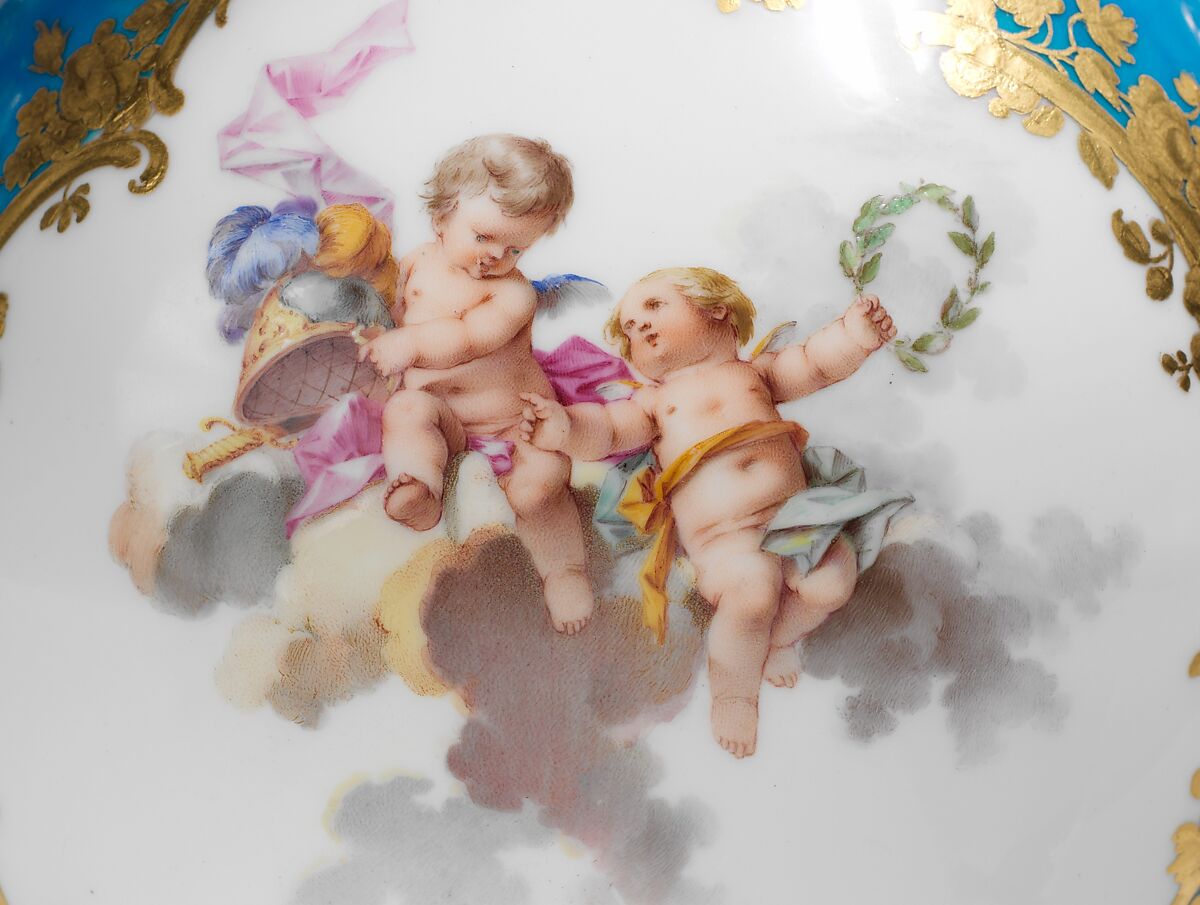 Vase with cover (vase urne antique), Sèvres Manufactory (French, 1740–present), Soft-paste porcelain, French, Sèvres