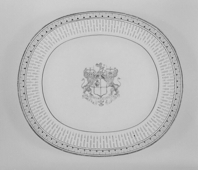Dish (one of a pair), Hard-paste porcelain, Chinese, for British market