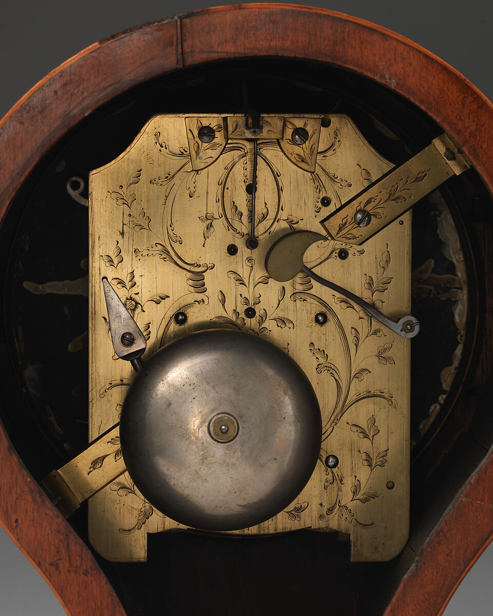 Balloon bracket clock, Satinwood veneer inlaid with marquetry woods, gilt bronze, British