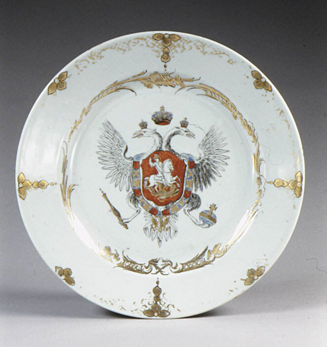 Dish (one of two), Hard-paste porcelain, Chinese, for Russian market