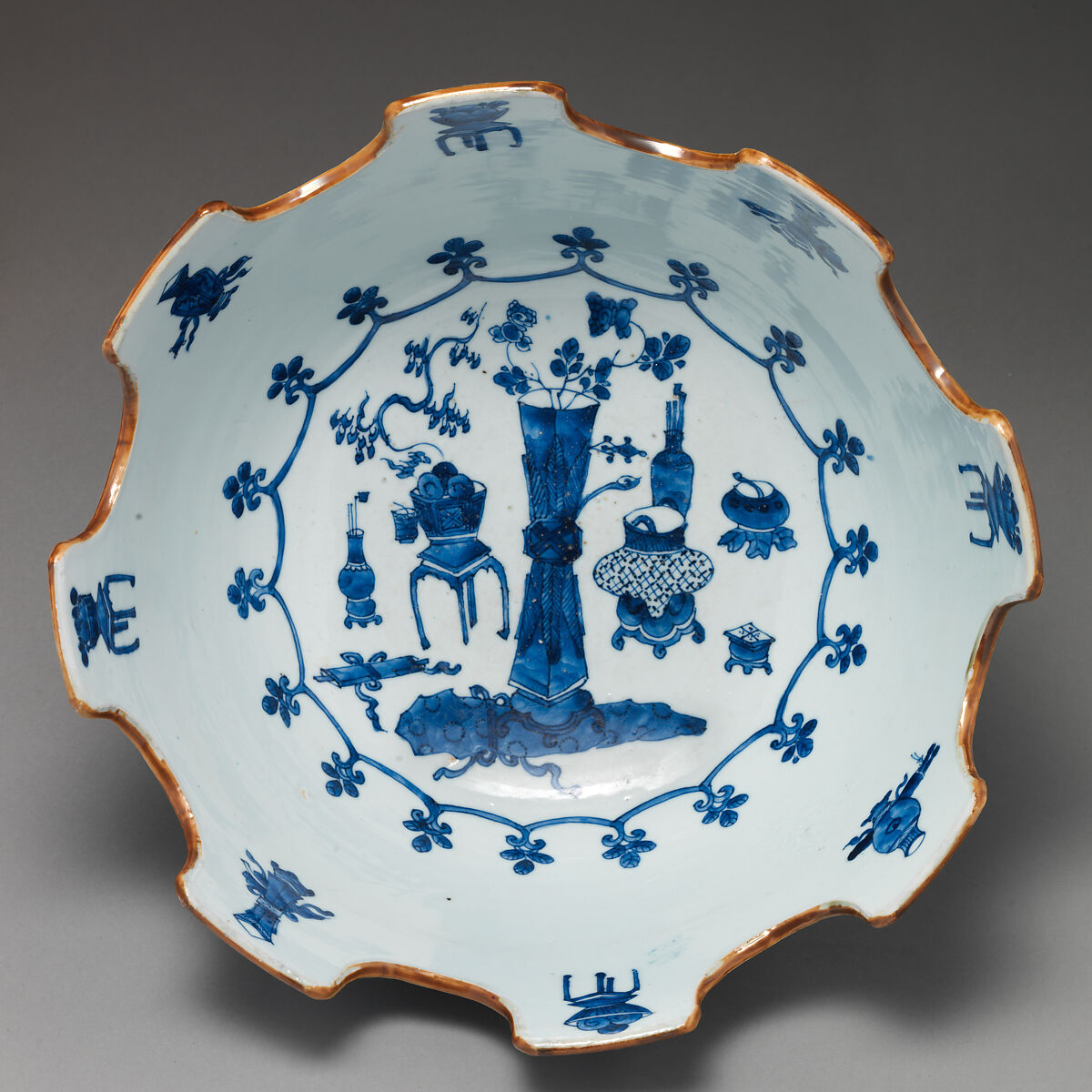 Monteith, Hard-paste porcelain, Chinese, for British market