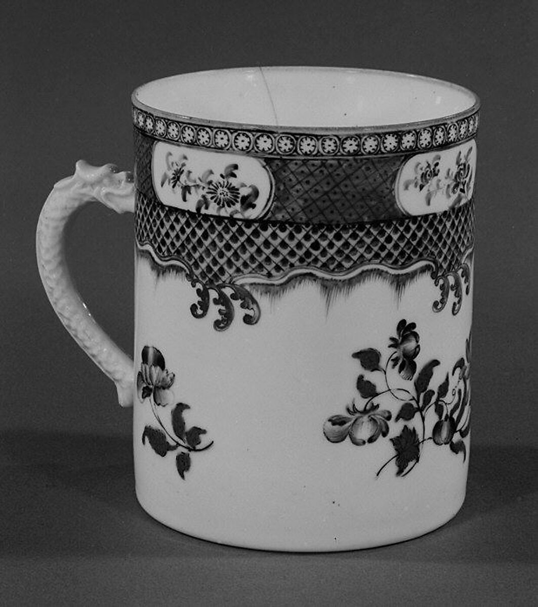 Mug (one of two), Hard-paste porcelain, Chinese, probably for British market 