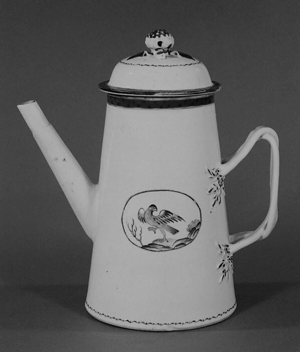Coffeepot, Hard-paste porcelain, Chinese, for American market 