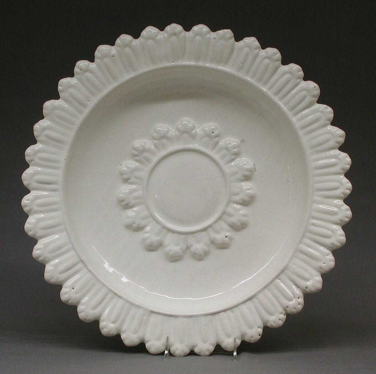 Dish, Tin-glazed earthenware, Italian 