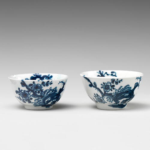 Two miniature bowls (part of a service)