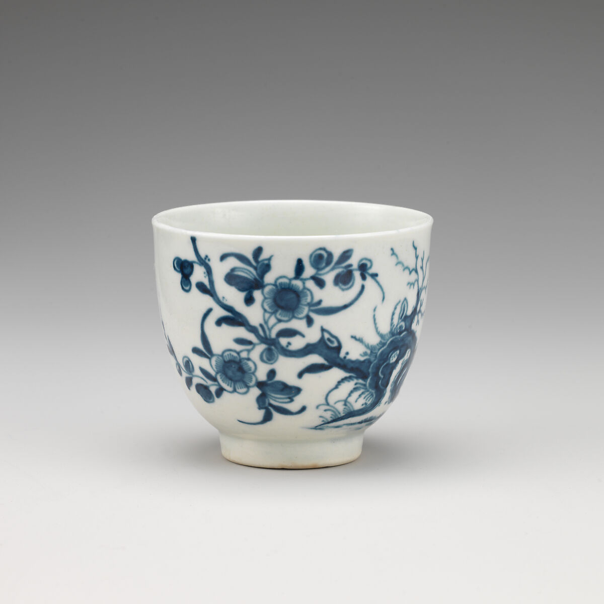 Miniature bowl (part of a service), Worcester factory (British, 1751–2008), Soft-paste porcelain with underglaze blue, British, Worcester 