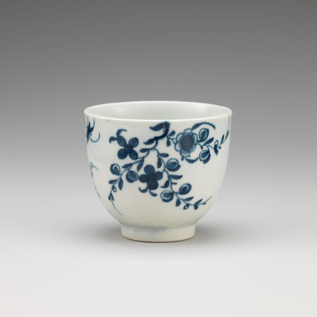 Miniature bowl (part of a service), Worcester factory (British, 1751–2008), Soft-paste porcelain with underglaze blue, British, Worcester