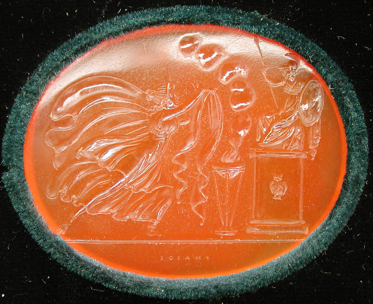 Hermione invoking Minerva, Chalcedony intaglio and gesso impression, velvet box, Italian 