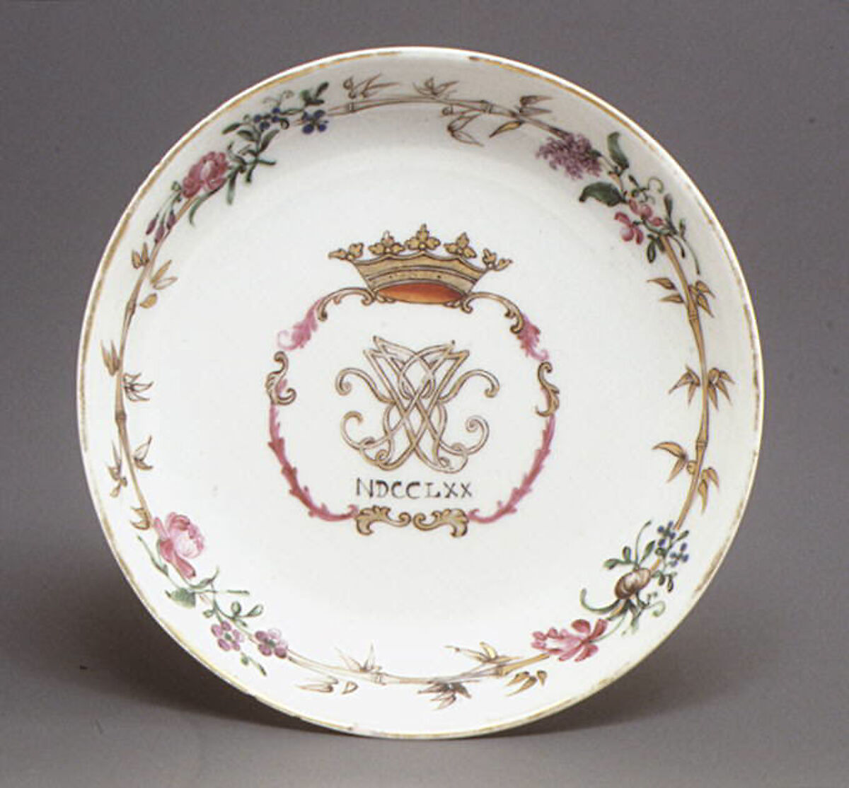 Saucer, Hard-paste porcelain, Chinese, for Continental European market 