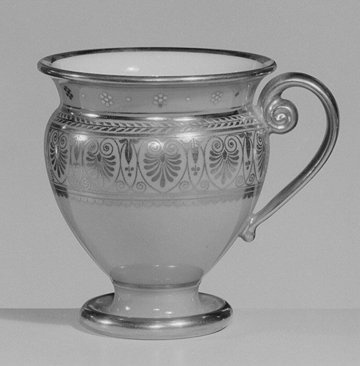 Cup, Sèvres Manufactory (French, 1740–present), Hard-paste porcelain, French, Sèvres 