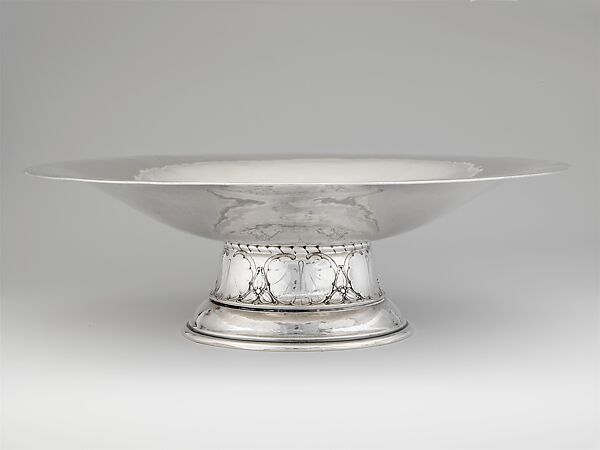 Footed Dish, Manufactured by International Silver Company (American, Meriden, Connecticut, 1898–present), Silver, American 