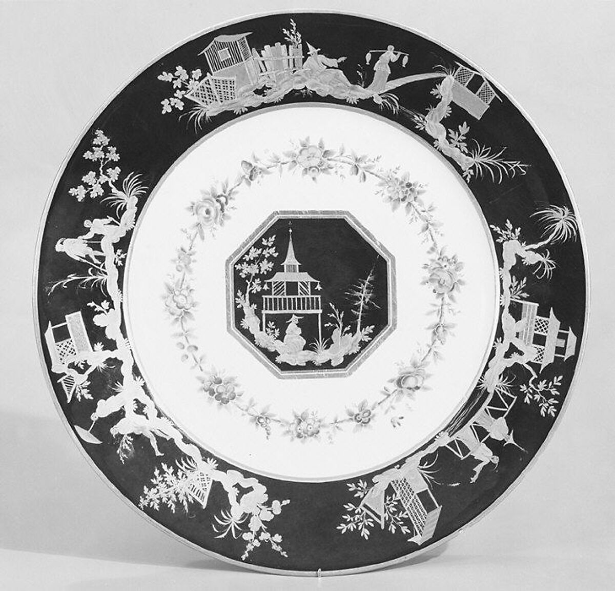 Plate, Sèvres Manufactory (French, 1740–present), Hard-paste porcelain, French, Sèvres 