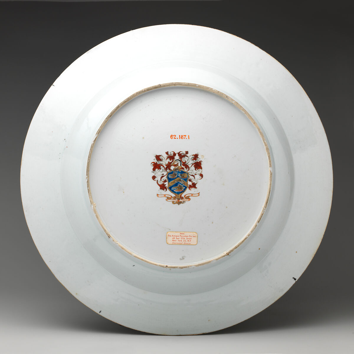 Plate (one of a pair), After engravings by Jean-Baptiste Monnoyer (French, Lille 1636–1699 London), Hard-paste porcelain with gilding, Chinese, possibly for Scottish market