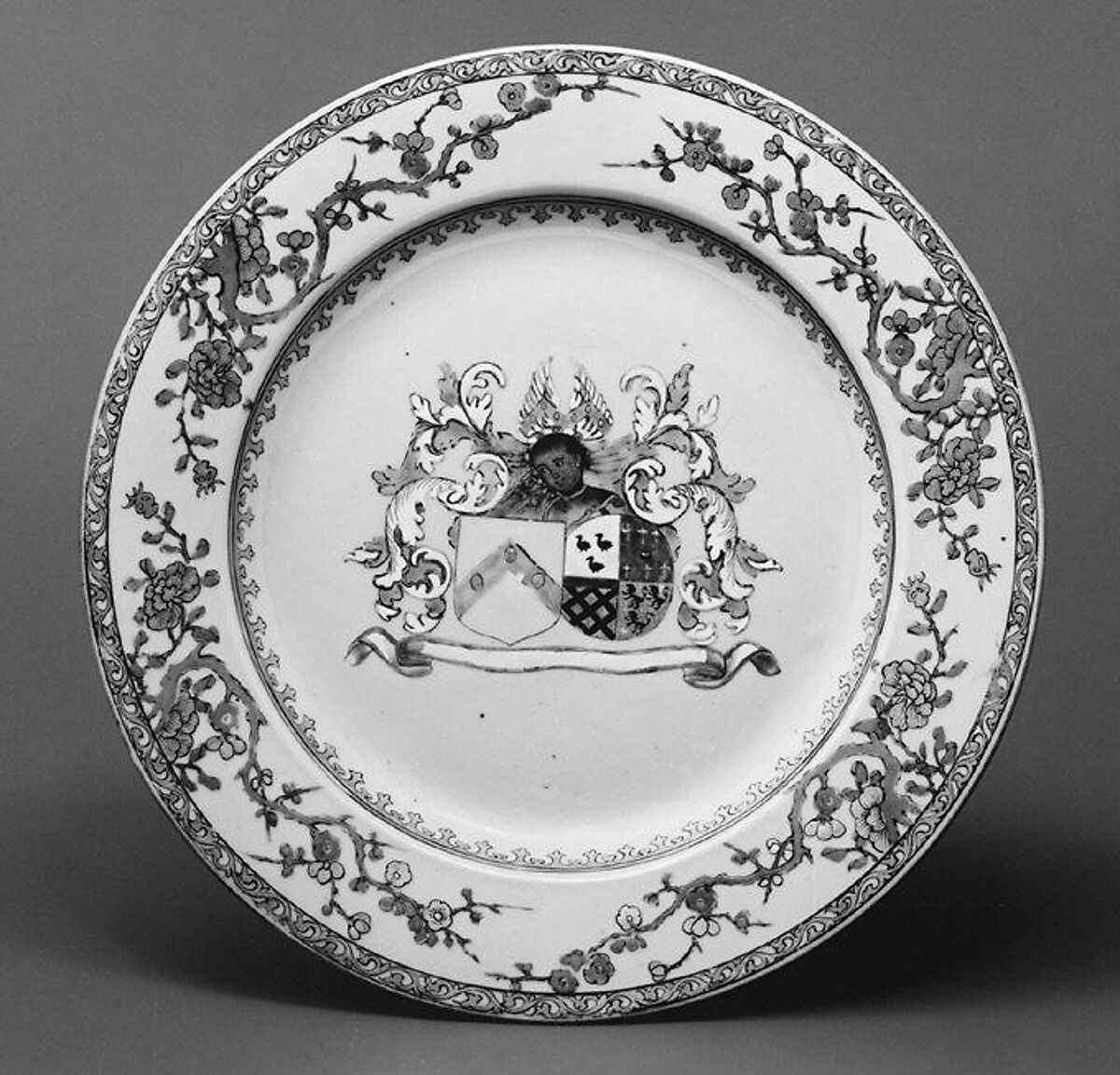 Plate, Hard-paste porcelain, Chinese, for Continental European market 