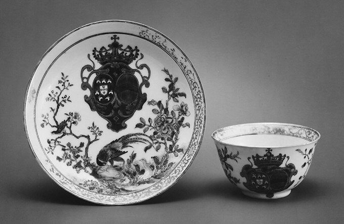 Teabowl and saucer, Hard-paste porcelain, Chinese, for Portuguese market