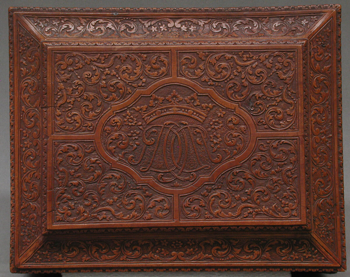 Box (part of a set), Fruit or cherry wood, French, Lorraine