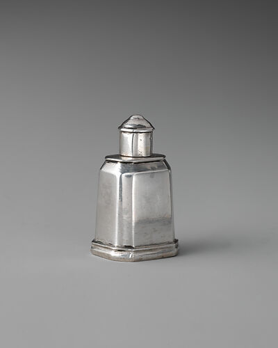 Miniature tea caddy