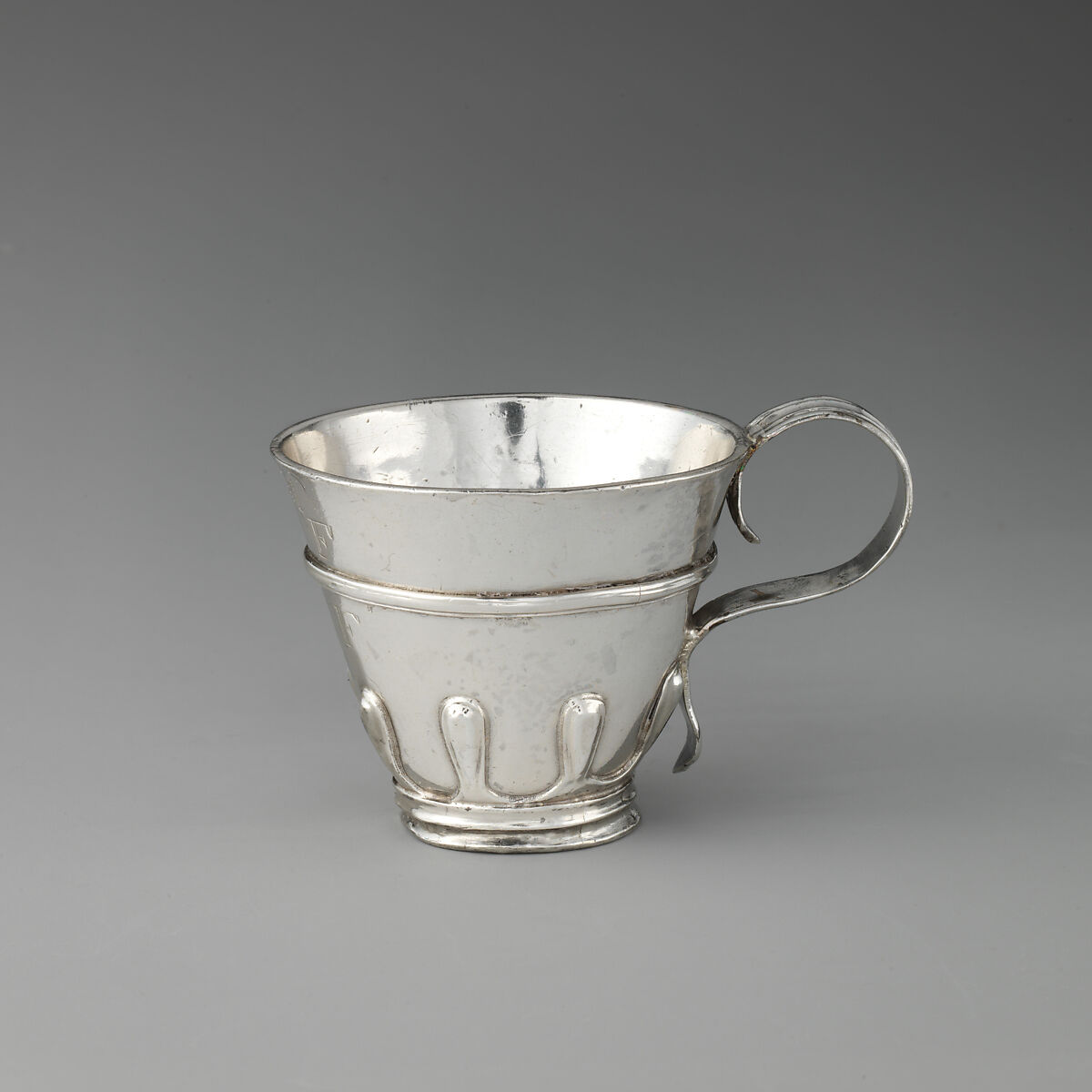 Miniature child's mug, Simon Mackenzie (Scottish, active 1708), Silver, Scottish, Inverness 