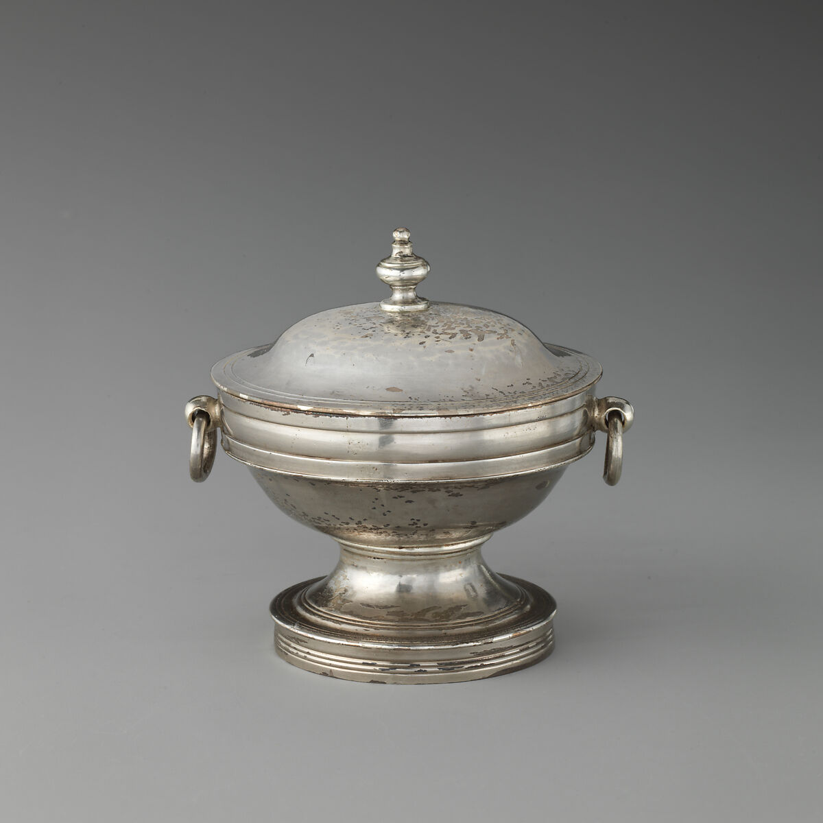 Miniature tureen with cover, Possibly by Thomas Howell (entered 1791), Silver, British, London 