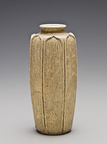Vase, Grueby Faience Company (1894–ca. 1911), Earthenware, American 
