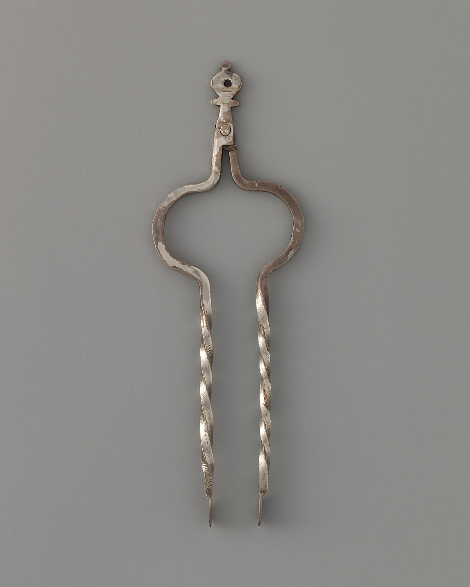 Miniature tongs (part of a set), Probably George Manjoy (British, active 1685–ca. 1720), Silver, British, London 