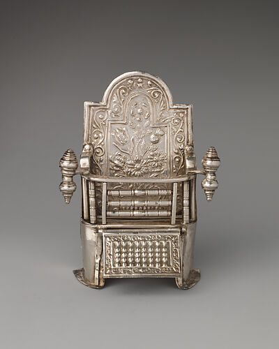 Miniature fireback (part of a set)