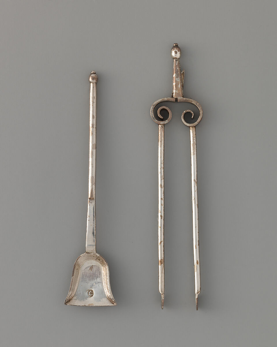 Miniature tongs (part of a set), David Clayton (British, active 1689), Silver, British, London