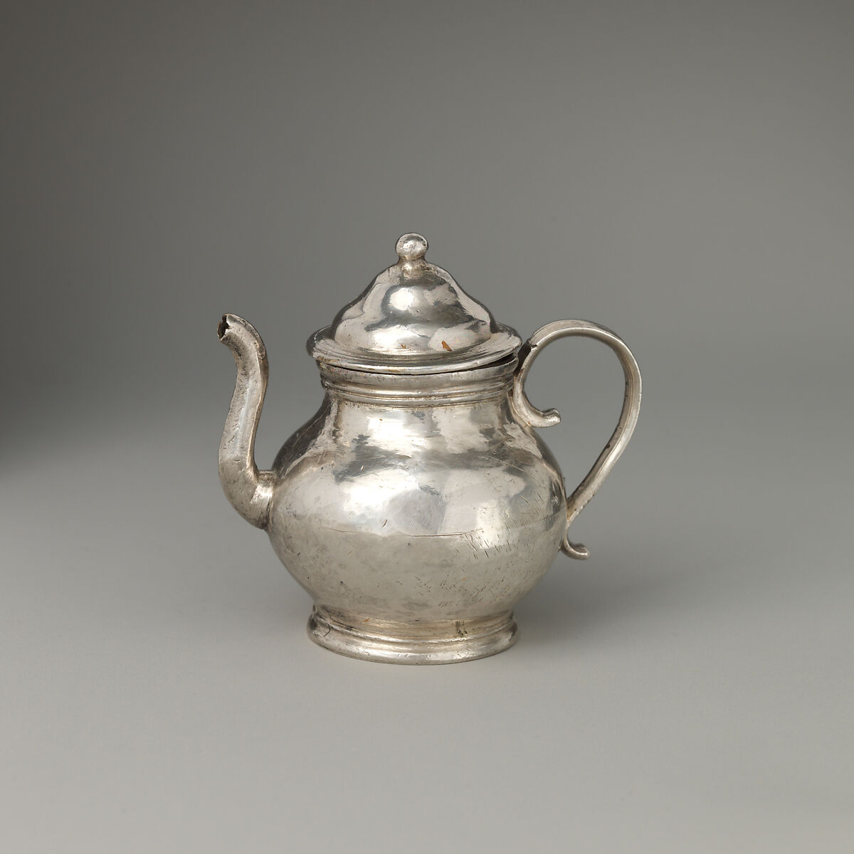 Miniature teapot with cover (part of a set), David Clayton (British, active 1689), Silver, British, London 