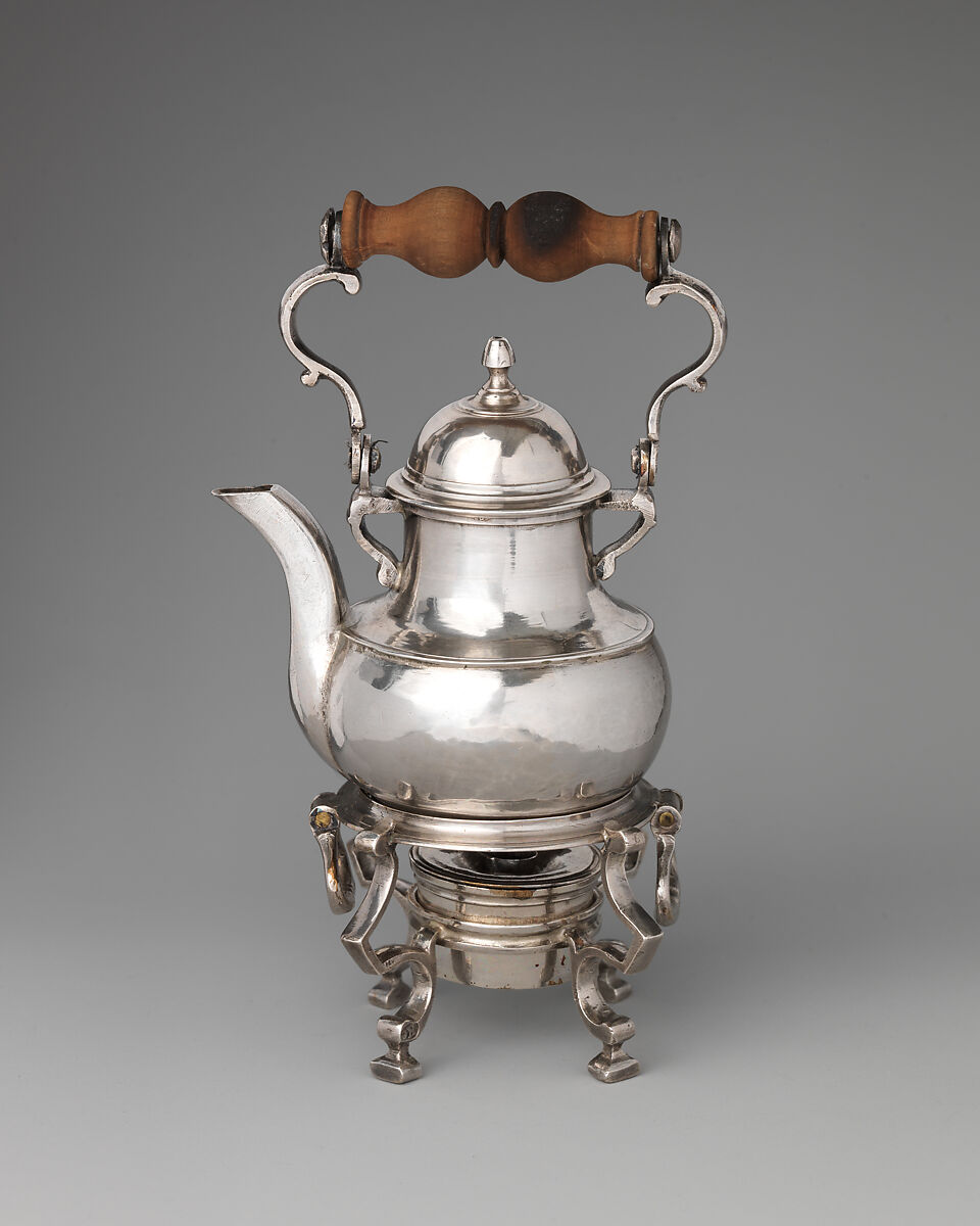 Miniature kettle with brazier, Robert Keble (British, active 1702), Silver, wood, British, London 