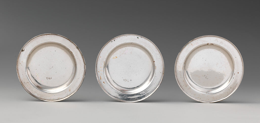 Set of six miniature second course dishes
