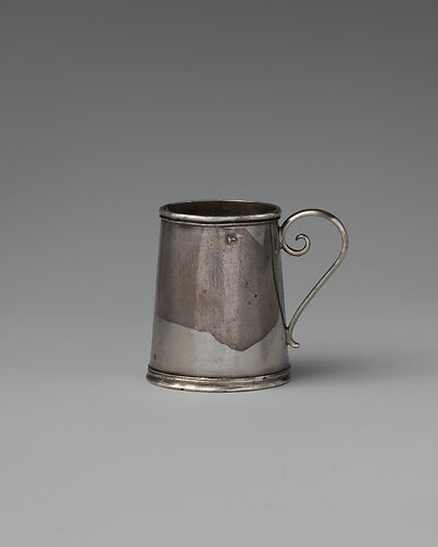 Miniature mug